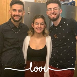 Meet your Posher, Paula quadros